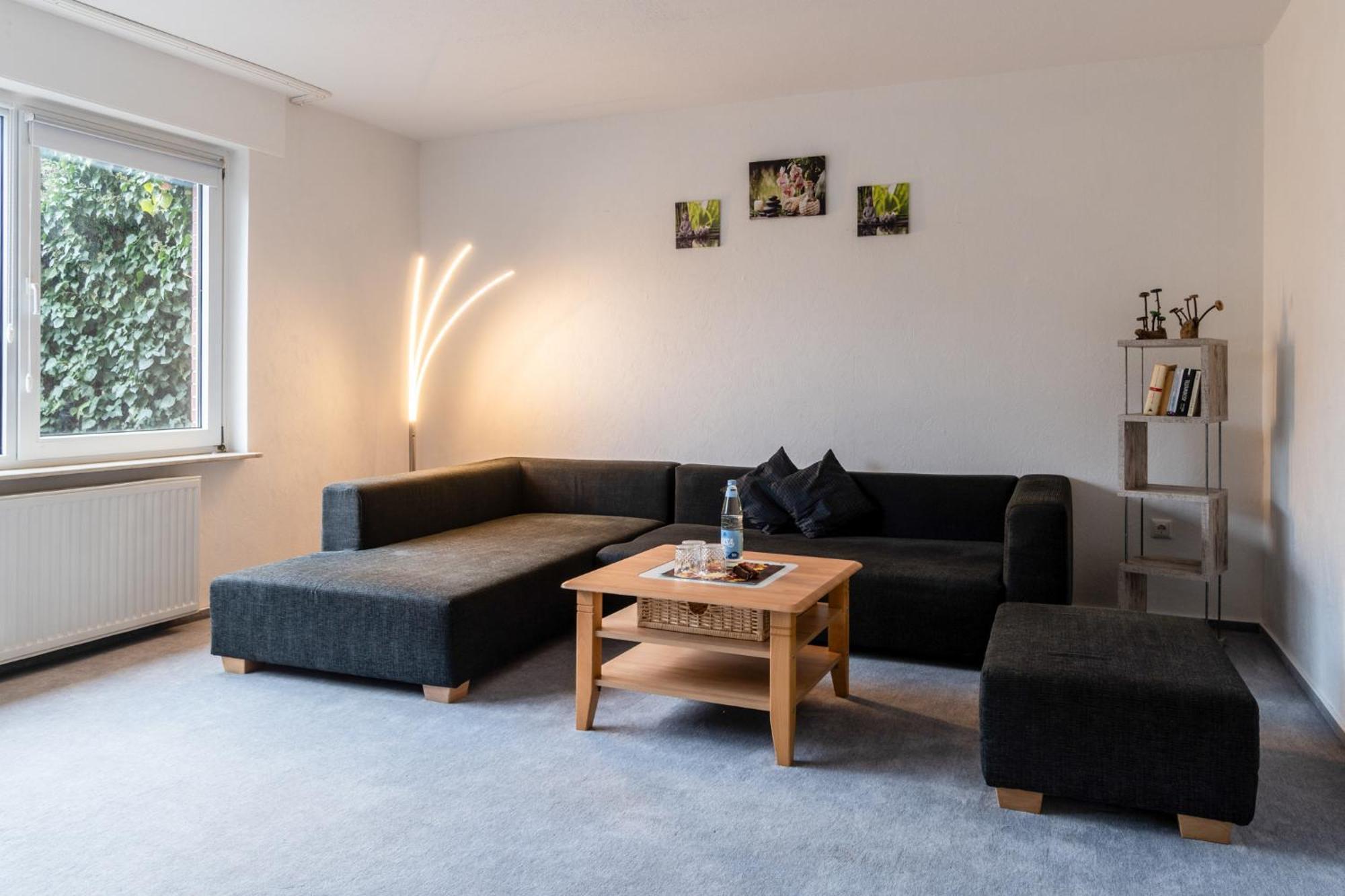 Smile Apartment Tiddische Екстериор снимка
